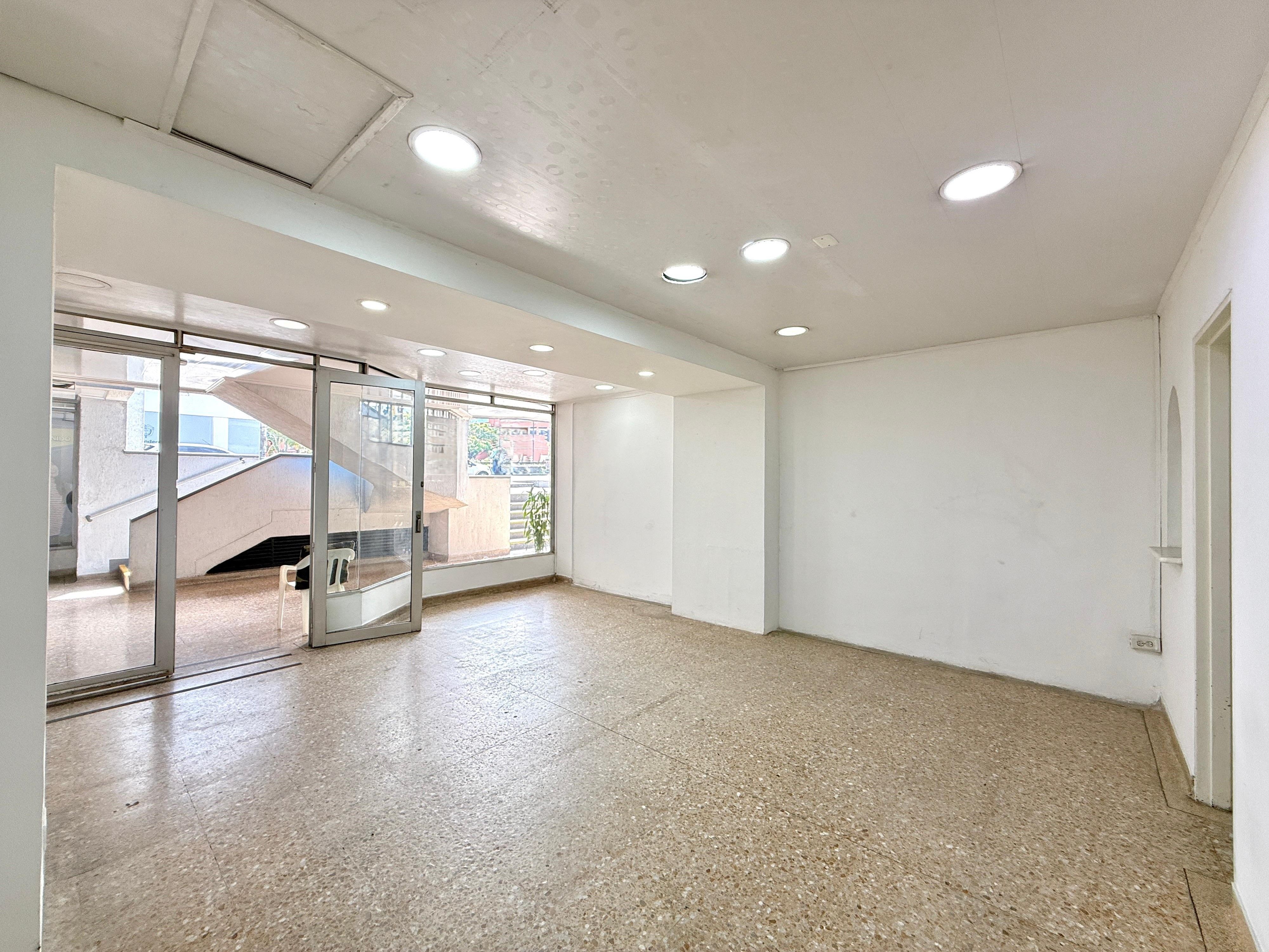 Local en arriendo Risaralda Dosquebradas Guadalupe 35 m2 Habitaciones 0 Baños 1 Garajes 0 Precio $1250000