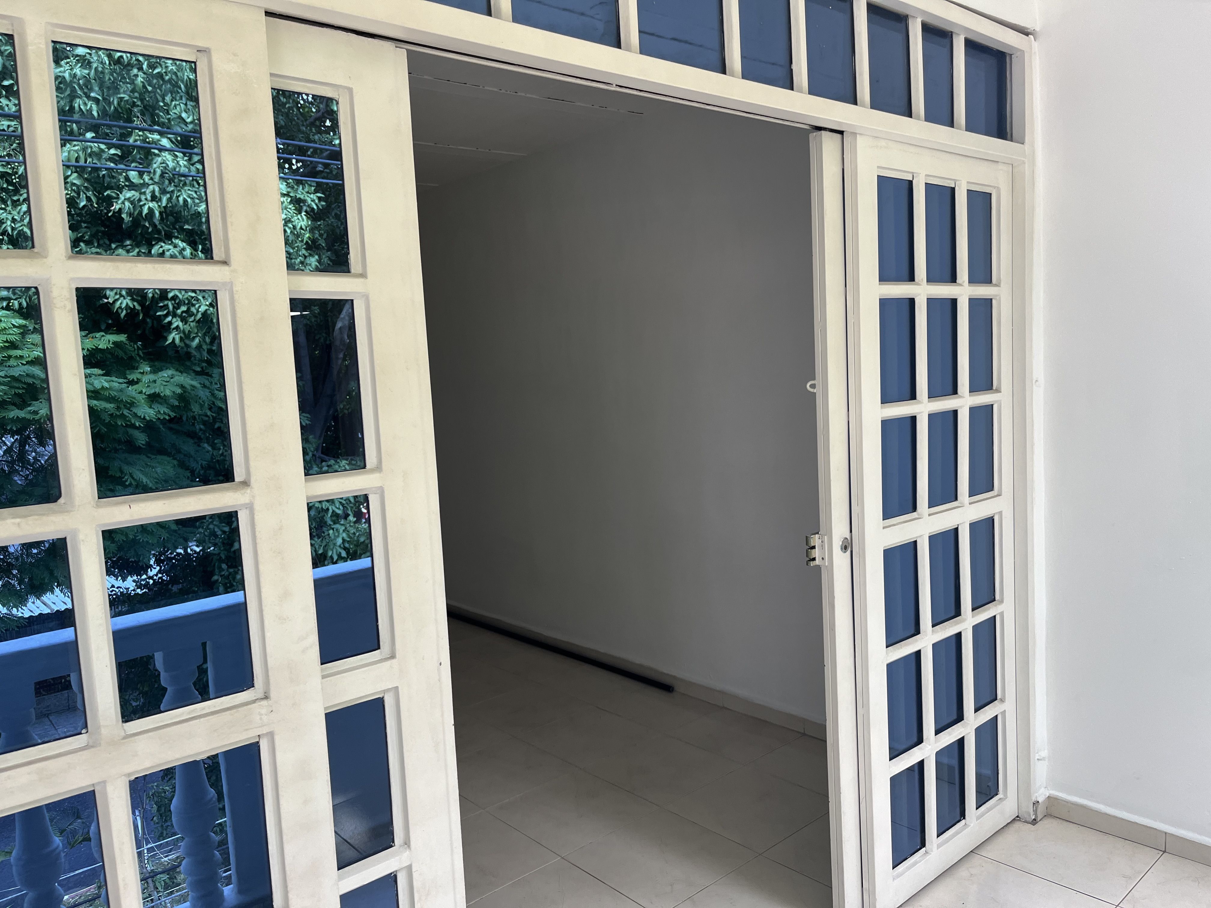 Apartamento en arriendo Valle Del Cauca Cali Villa Colombia 40 m2 Habitaciones 3 Baños 2 Garajes 0 Precio $1200000