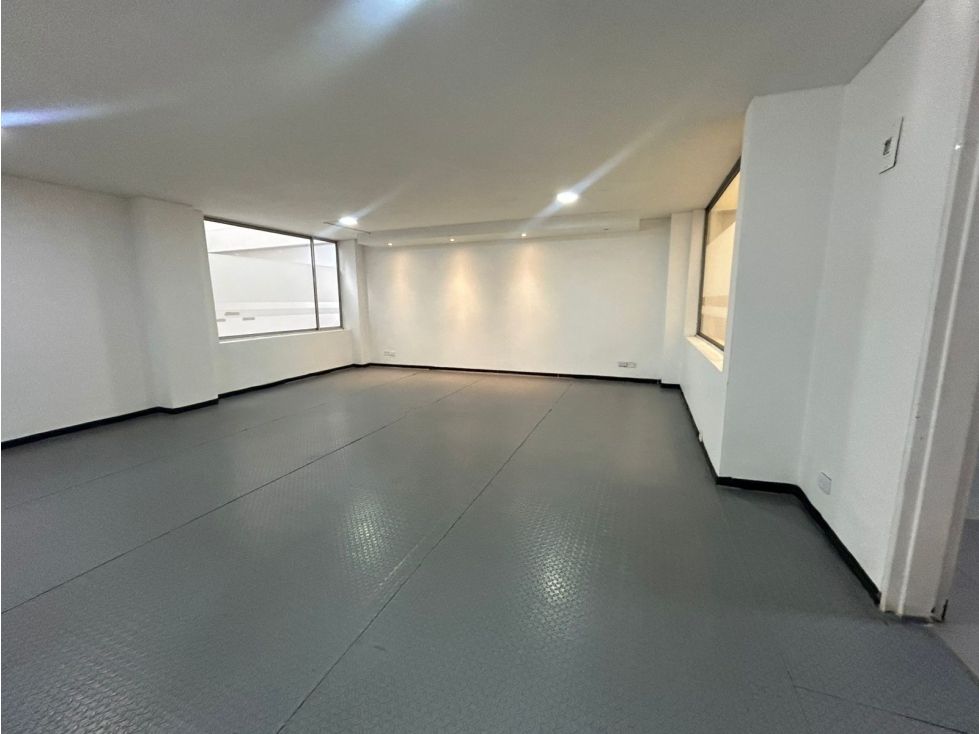 Local en arriendo Caldas Manizales Versalles 60 m2 Habitaciones 0 Baños 1 Garajes 0 Precio $1000000