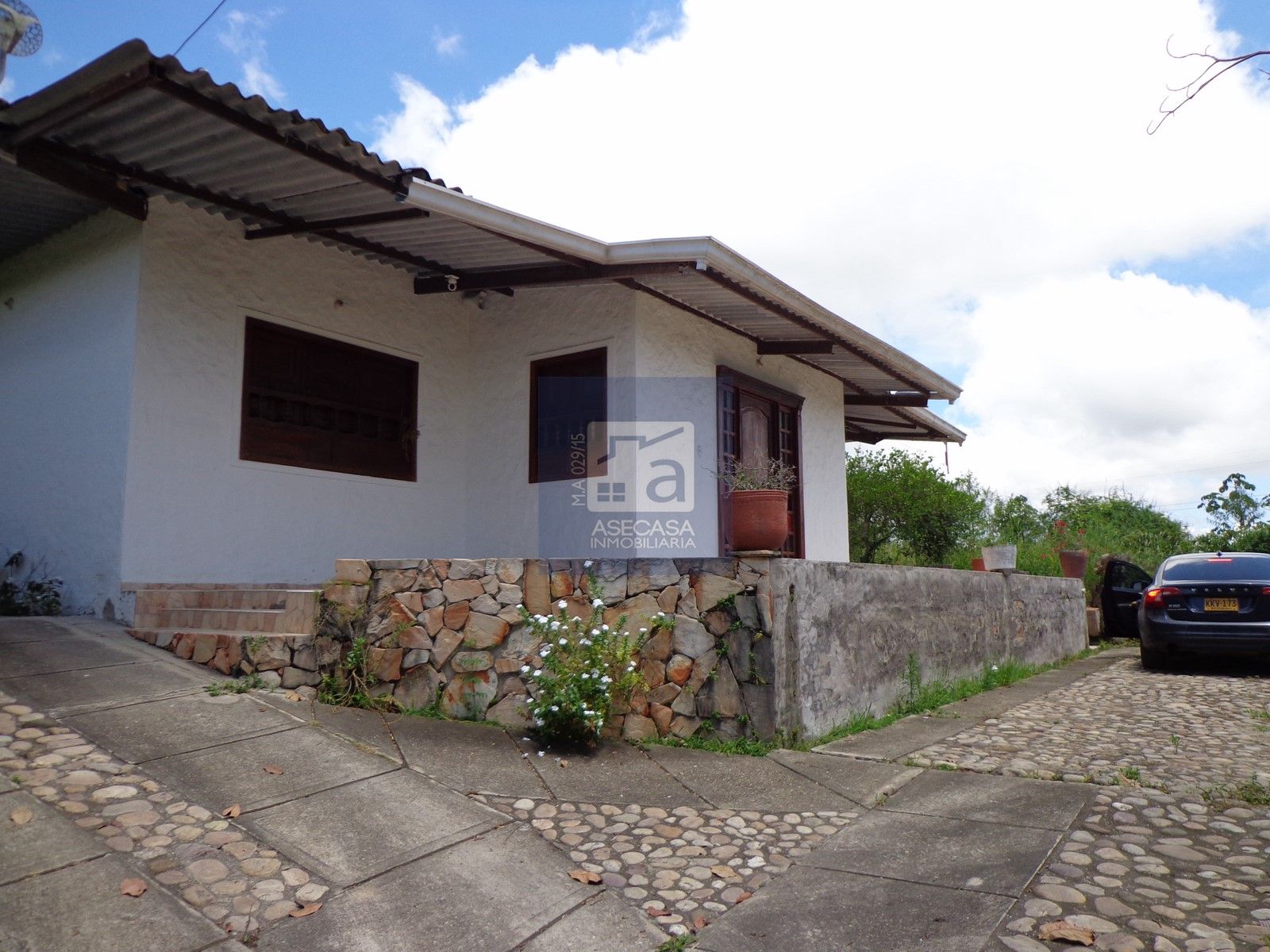 Casa Campestre en arriendo Santander Lebríja Lebríja 3500 m2 Habitaciones 5 Baños 4 Garajes 0 Precio $3300000