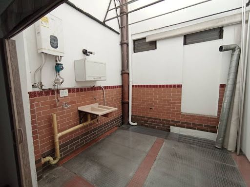 Casa en venta Cundinamarca Bogotá Bonanza 165 m2 Habitaciones 6 Baños 5 Garajes 4 Precio $1300000000