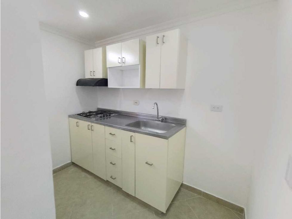 Apartamento en arriendo Antioquia Medellín Bombona No1 37 m2 Habitaciones 2 Baños 1 Garajes 0 Precio $1450000