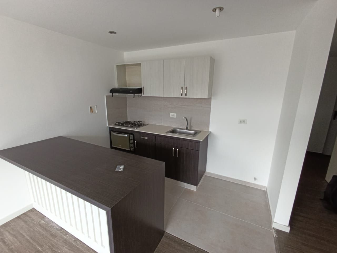 Apartamento en arriendo Antioquia Itagüí Cr Rivera De Suramerica 75 m2 Habitaciones 3 Baños 2 Garajes 0 Precio $2800000