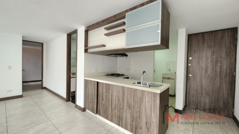 Apartamento en arriendo Antioquia Envigado Alcalá 70 m2 Habitaciones 2 Baños 2 Garajes 1 Precio $2800000
