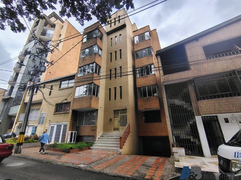 Apartamento en arriendo Antioquia Medellín Bolivariana 172 m2 Habitaciones 4 Baños 3 Garajes 2 Precio $4500000