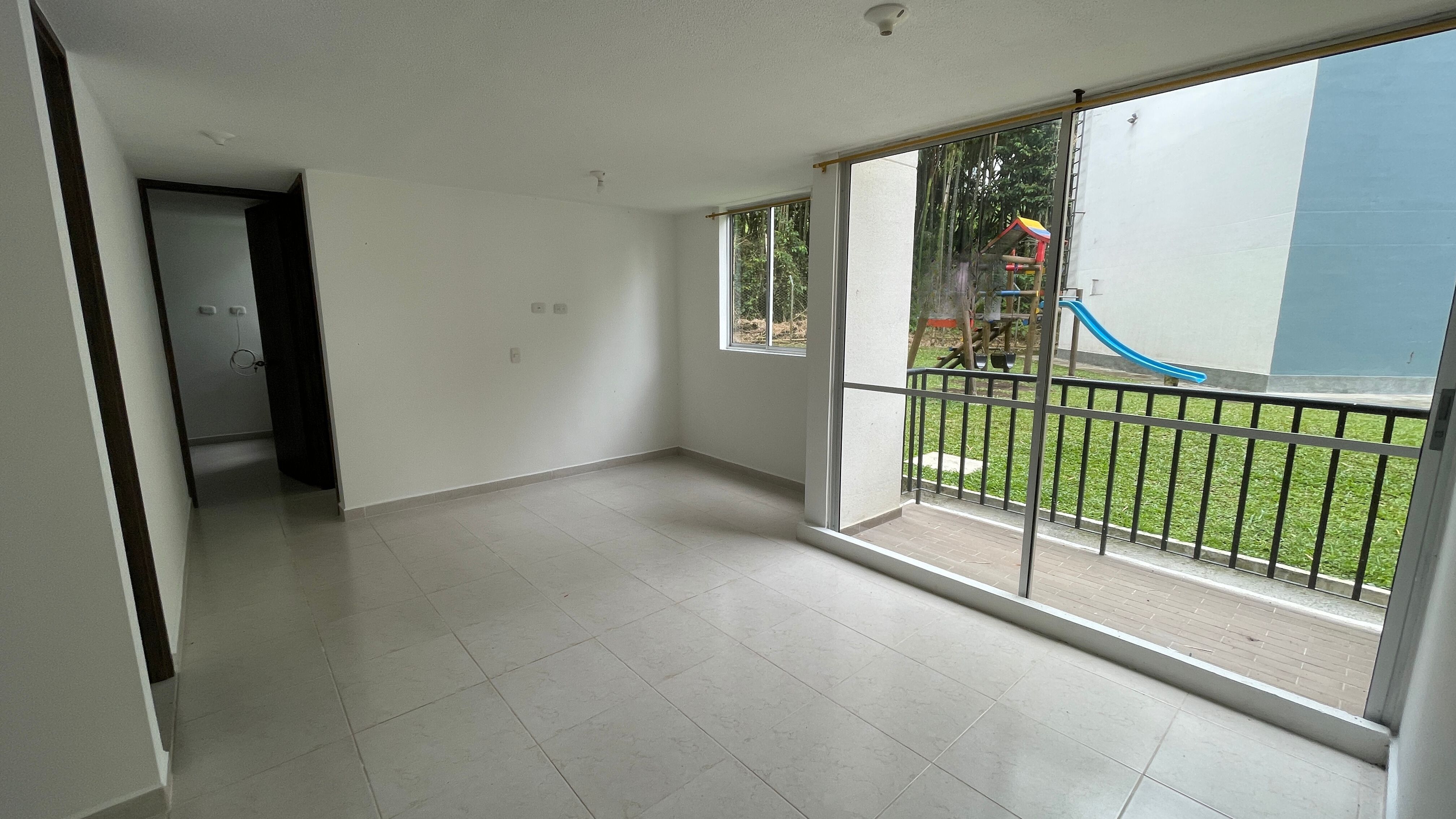 Apartamento en venta Risaralda Dosquebradas Ub Lara Bonilla Et Iii 48 m2 Habitaciones 2 Baños 2 Garajes 1 Precio $170000000