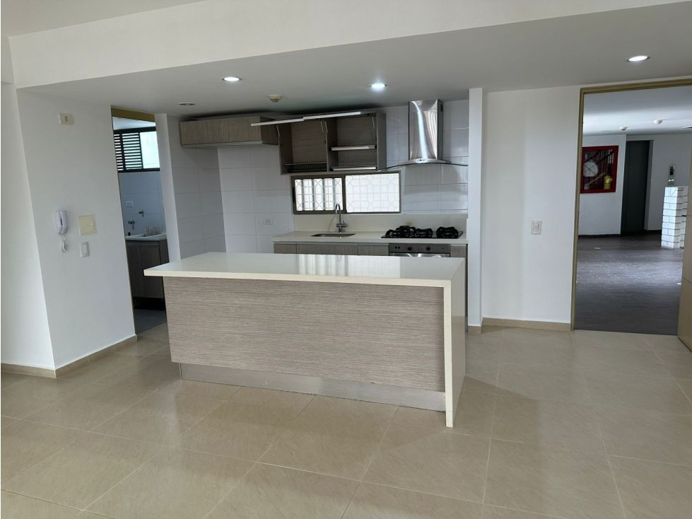 Apartamento en venta Santander Floridablanca Ub La Calleja Campestre 100 m2 Habitaciones 3 Baños 2 Garajes 0 Precio $680000000