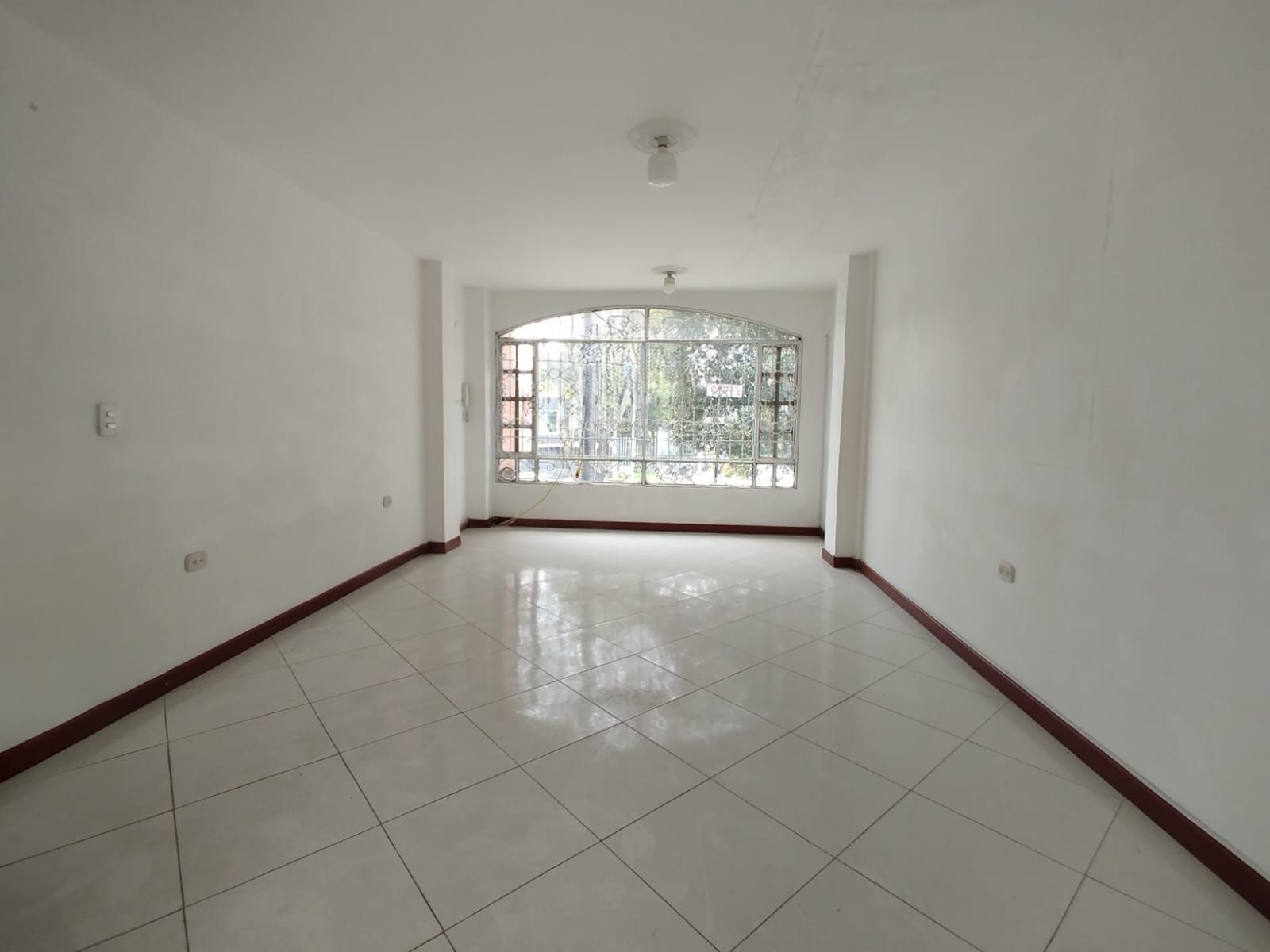 Local en arriendo Cundinamarca Bogotá Santa Cecilia 28 m2 Habitaciones 0 Baños 1 Garajes 0 Precio $1550000