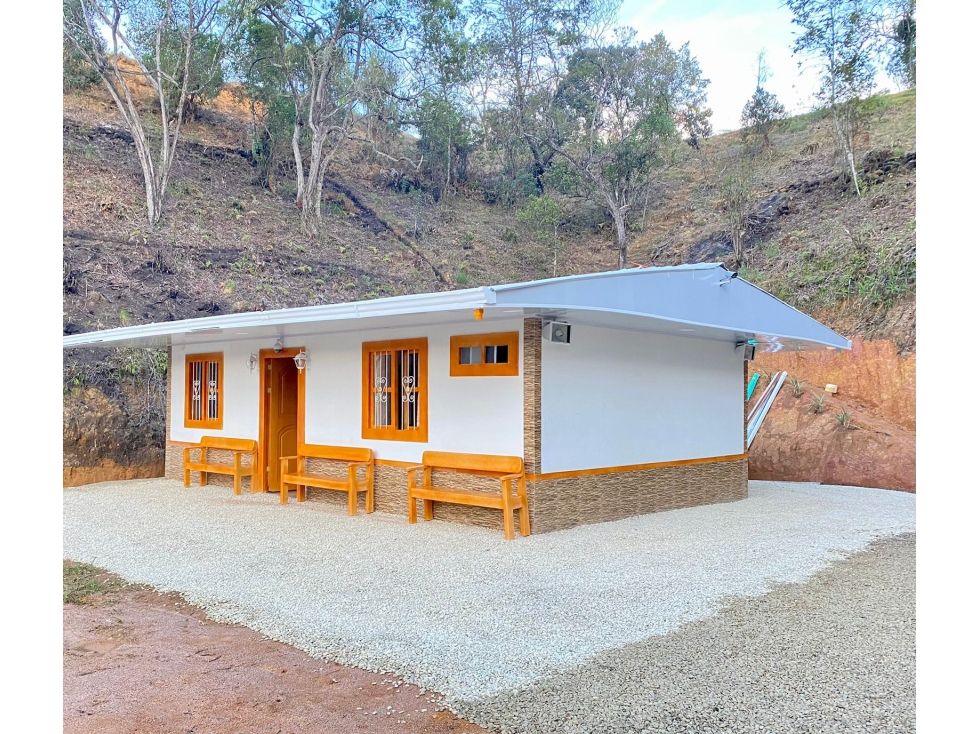 Casa Campestre en venta Antioquia San Vicente San Vicente 60 m2 Habitaciones 2 Baños 1 Garajes 2 Precio $330000000