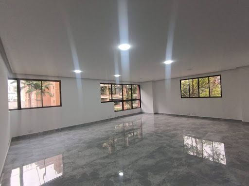Apartamento en arriendo Valle Del Cauca Cali Santa Teresita 150 m2 Habitaciones 3 Baños 3 Garajes 2 Precio $3800000