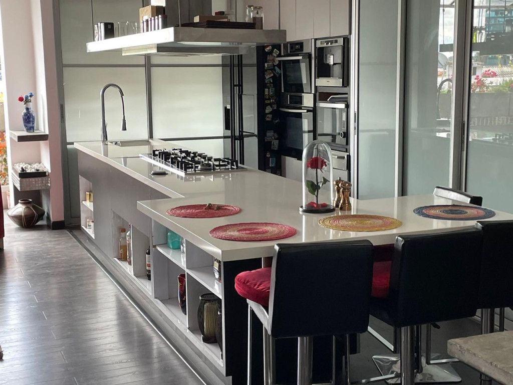 Apartamento en arriendo Cundinamarca Bogotá Calvo Sur 80 m2 Habitaciones 2 Baños 2 Garajes 2 Precio $4500000