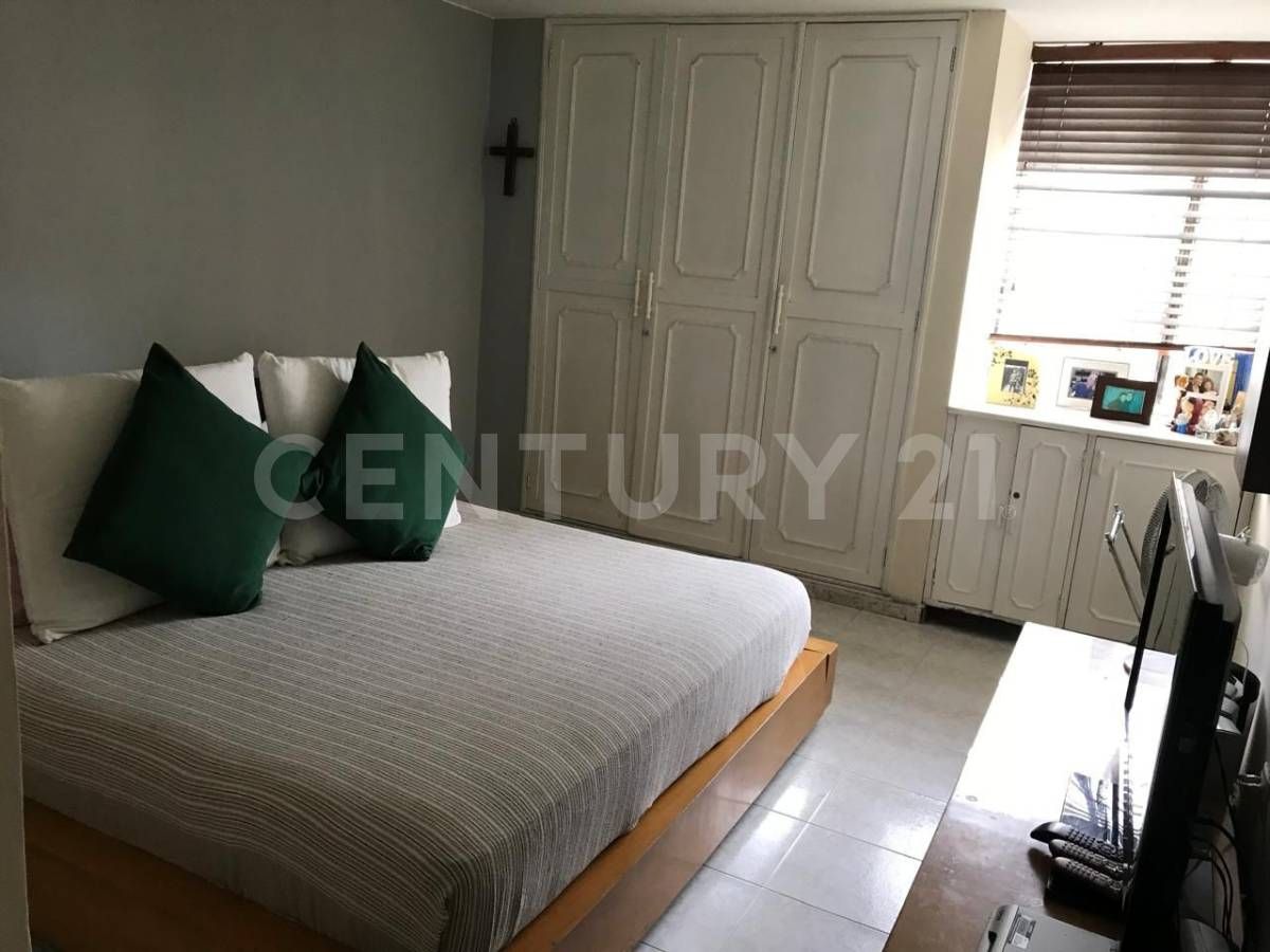 Apartamento en venta Valle Del Cauca Cali San Vicente 132 m2 Habitaciones 3 Baños 3 Garajes 1 Precio $360000000