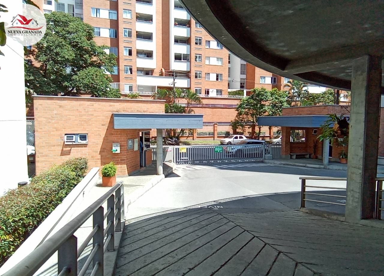 Apartamento en venta Antioquia Medellín Cuarta Brigada 85 m2 Habitaciones 4 Baños 3 Garajes 1 Precio $650000000