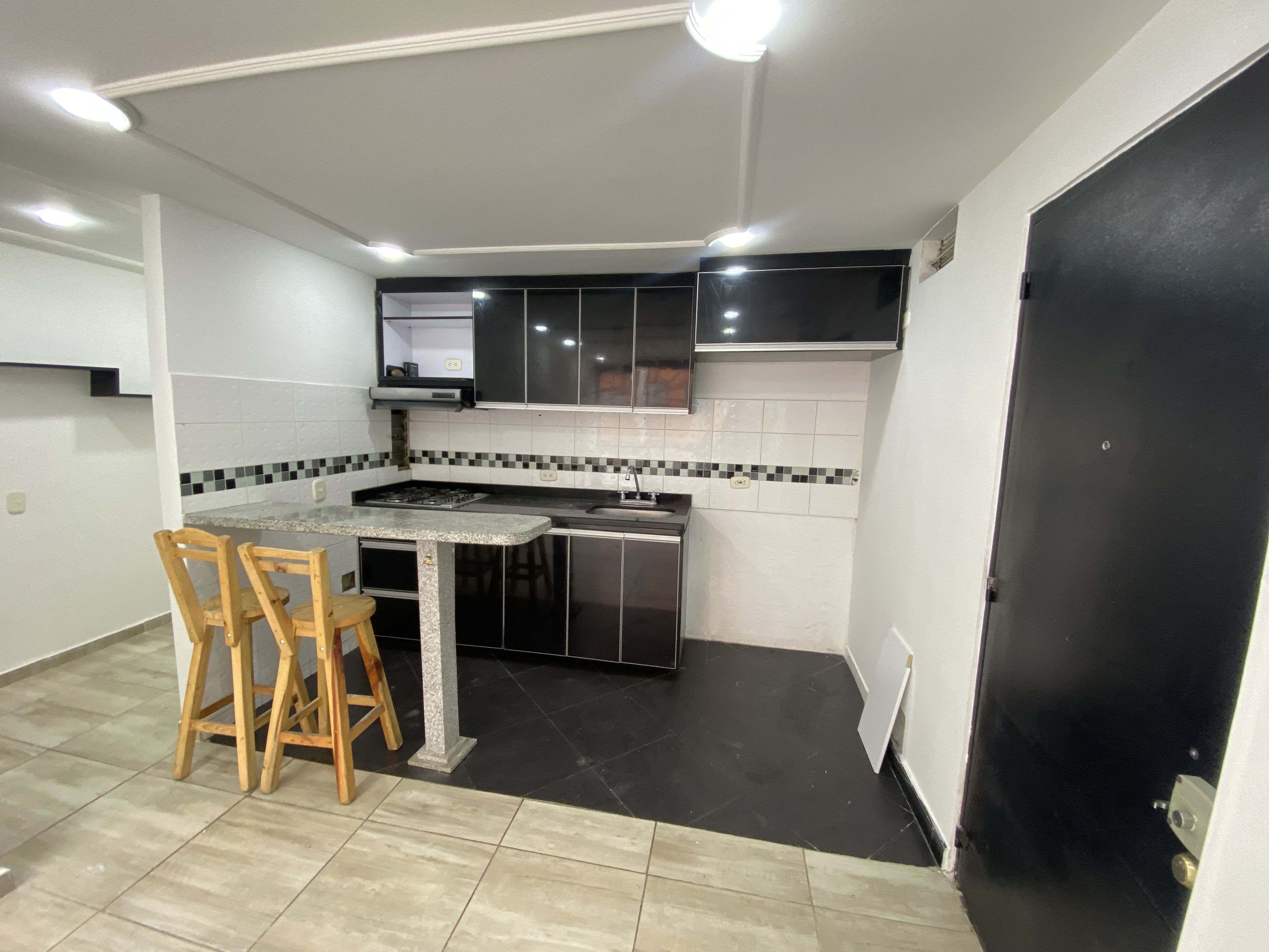 Apartamento en arriendo Cundinamarca Bogotá Suba Urbano 45 m2 Habitaciones 3 Baños 2 Garajes 0 Precio $1600000