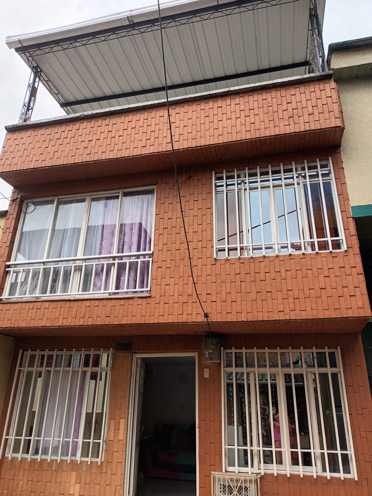 Casa en venta Risaralda Pereira Jardin De Velez Y Velez 70 m2 Habitaciones 5 Baños 2 Garajes 0 Precio $200000000