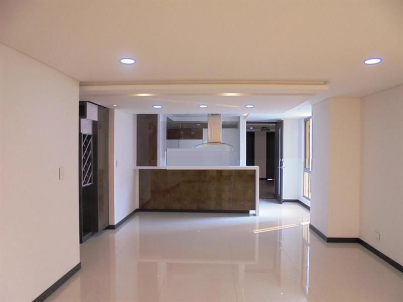 Apartamento en arriendo Risaralda Pereira Pinares De San Martin 150 m2 Habitaciones 3 Baños 2 Garajes 2 Precio $4650000