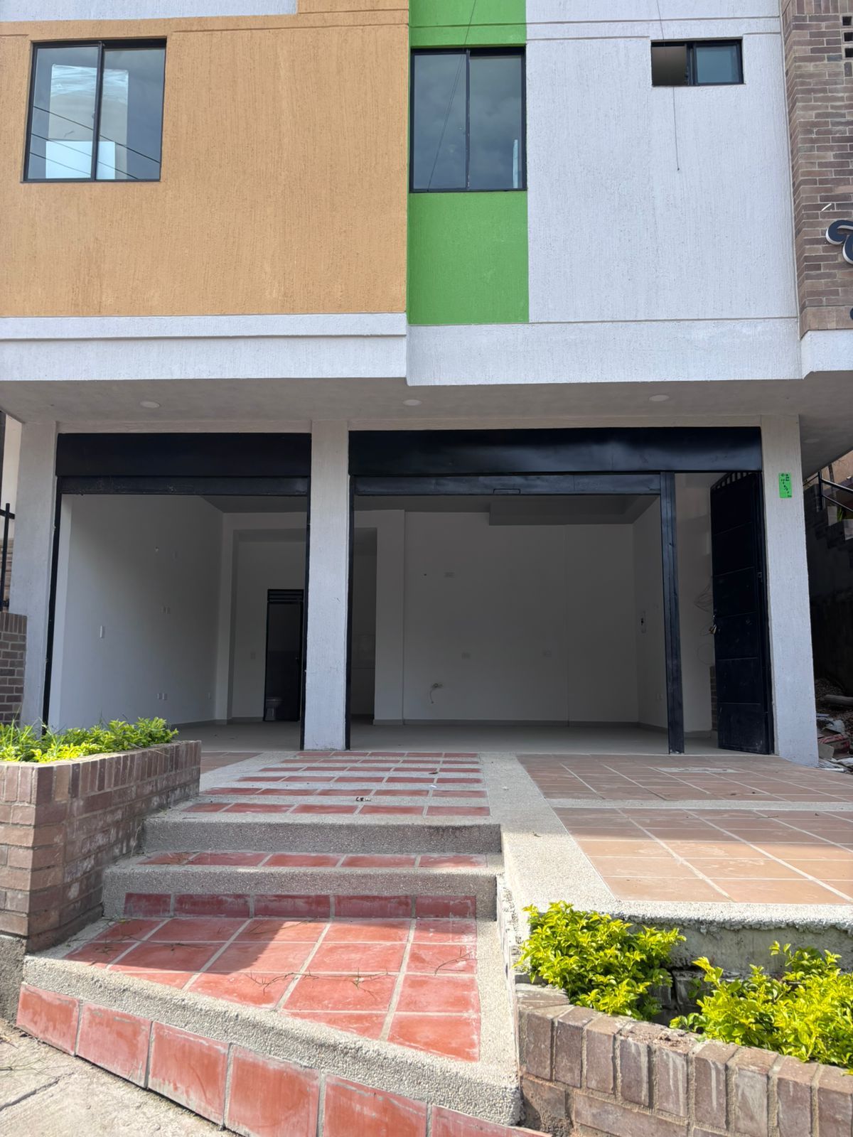 Local Comercial en arriendo Santander Girón Rivera Del Rio Sc C 42 m2 Habitaciones 1 Baños 1 Garajes 0 Precio $1700000