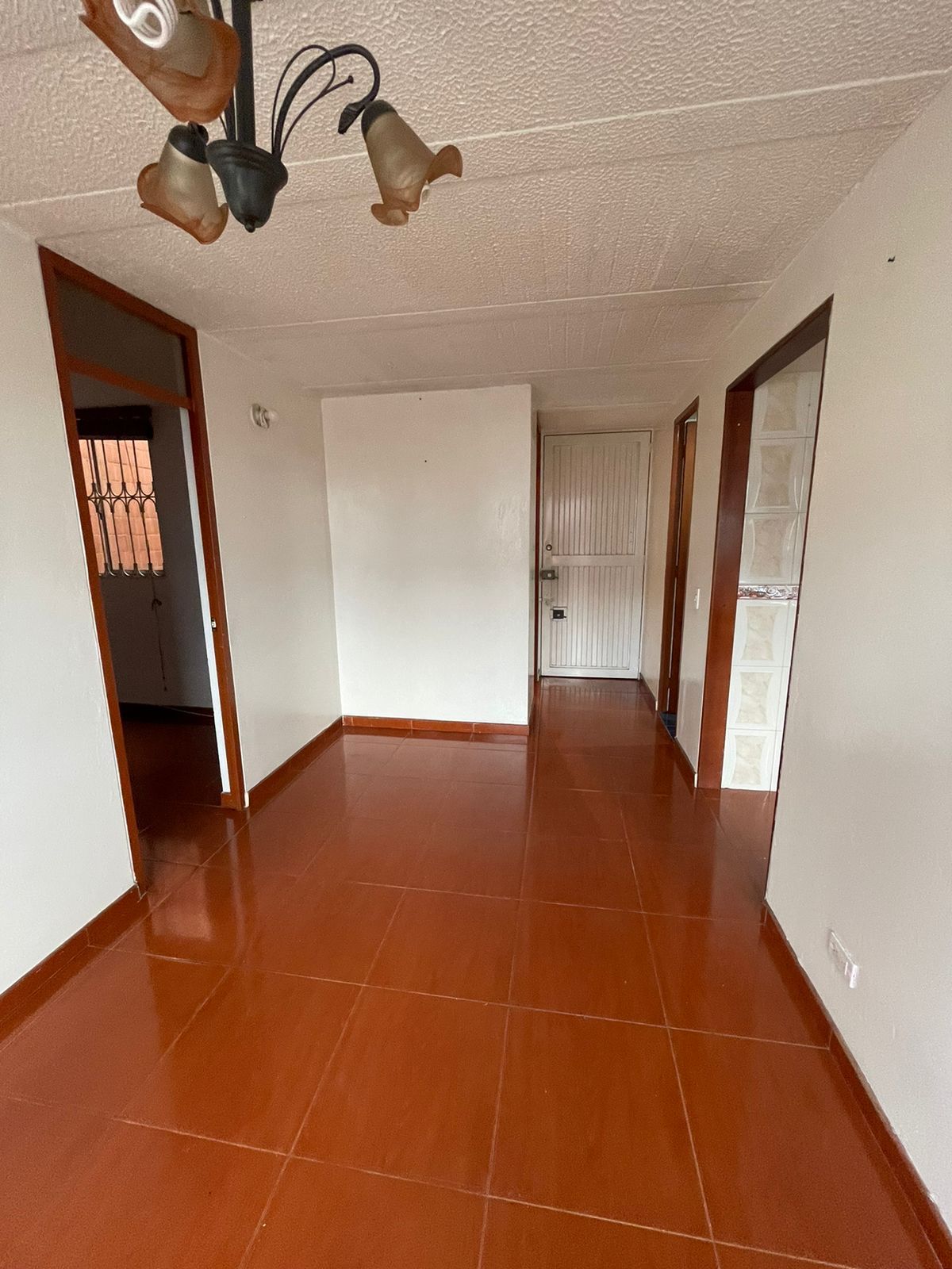 Apartamento en venta Cundinamarca Bogotá Ub De La Sabana 45 m2 Habitaciones 3 Baños 1 Garajes 0 Precio $190000000