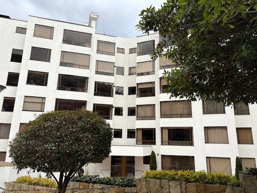 Apartamento en venta Cundinamarca Bogotá Ub Bosques De Medina 200 m2 Habitaciones 3 Baños 2 Garajes 2 Precio $1200000000