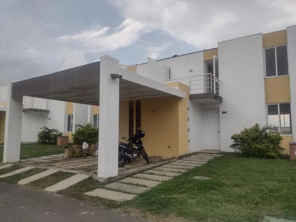 Casa en arriendo Valle Del Cauca Jamundí Libertadores 120 m2 Habitaciones 3 Baños 2 Garajes 1 Precio $3000000