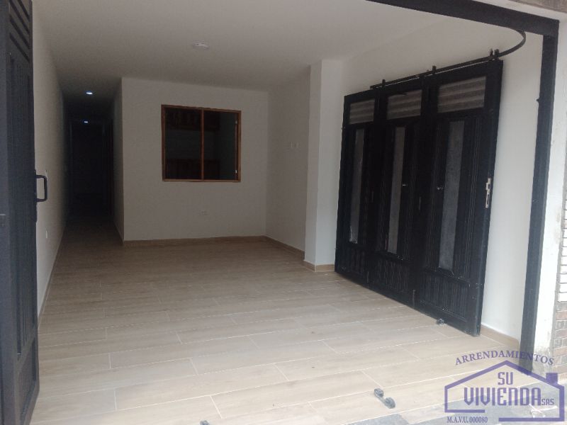 Apartamento en arriendo Antioquia Medellín Cristo Rey 85 m2 Habitaciones 3 Baños 2 Garajes 1 Precio $2200000