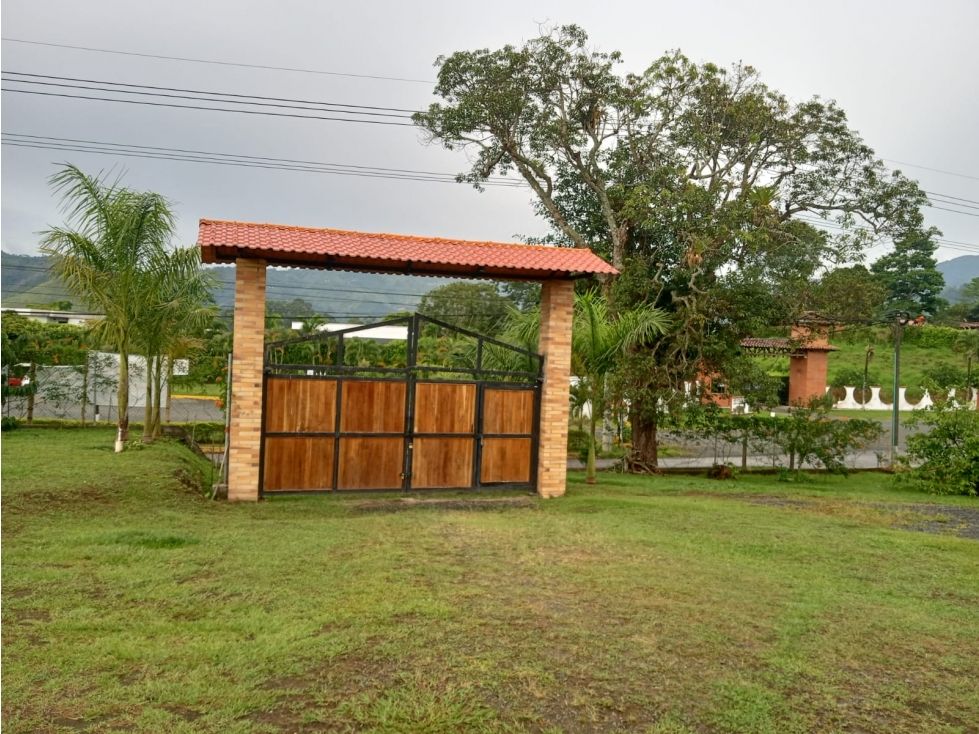 Casa Campestre en venta Risaralda Pereira Pereira 435 m2 Habitaciones 4 Baños 5 Garajes 20 Precio $1900000000