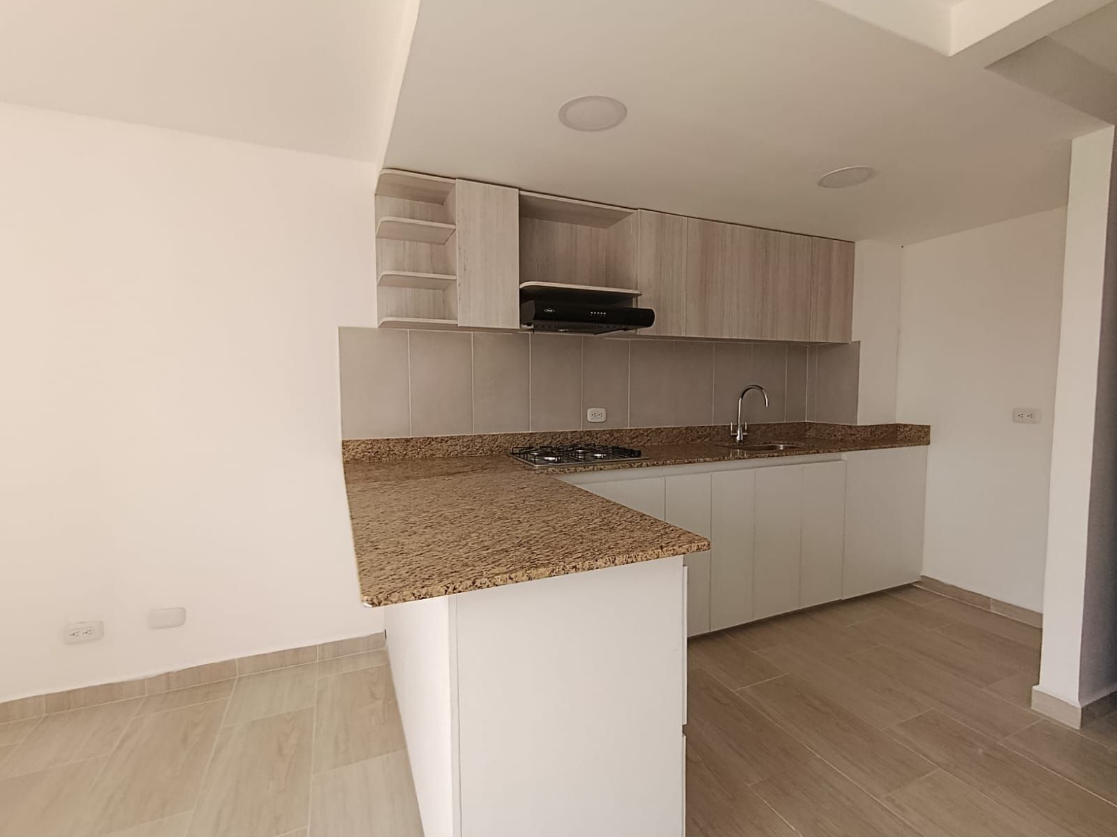 Apartamento en arriendo Antioquia Rionegro El Porvenir 50 m2 Habitaciones 3 Baños 2 Garajes 0 Precio $1400000