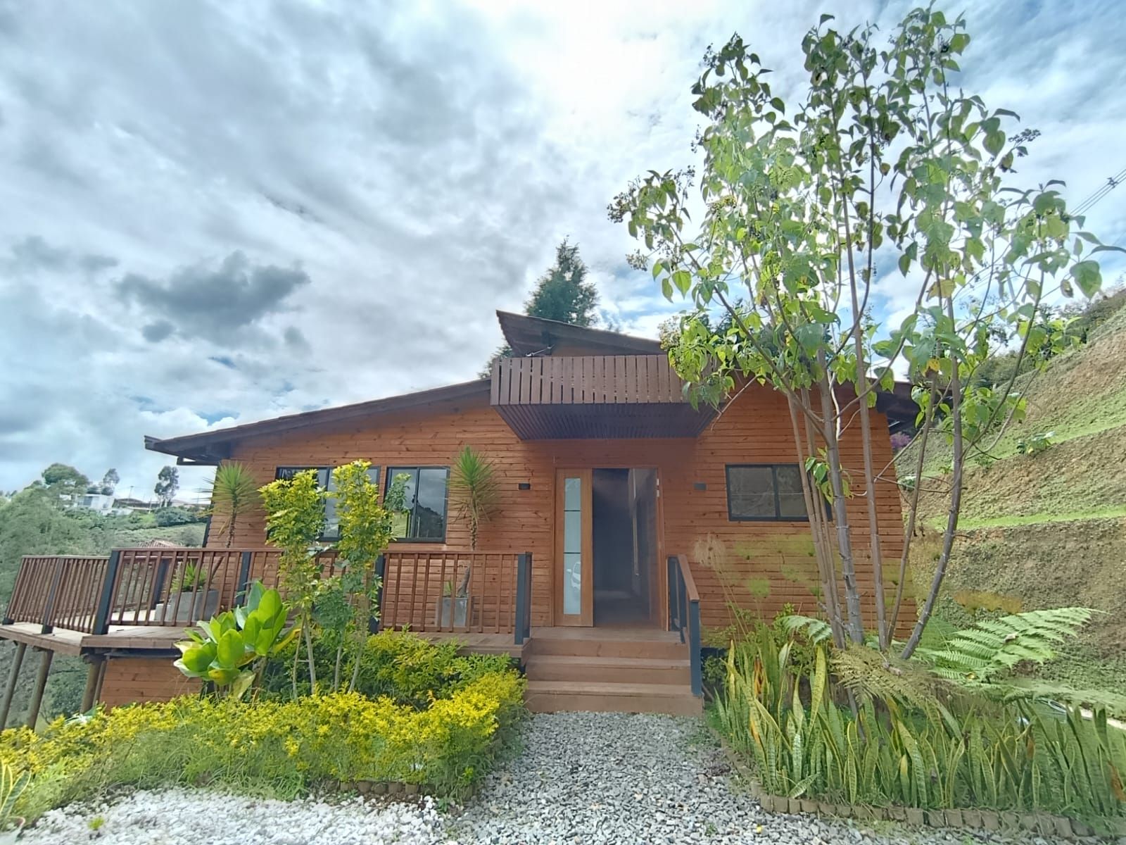 Apartamento en arriendo Antioquia Guarne Centro 154 m2 Habitaciones 3 Baños 3 Garajes 2 Precio $5500000