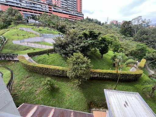 Apartamento en arriendo Antioquia Envigado Trianon 67 m2 Habitaciones 3 Baños 2 Garajes 1 Precio $3000000