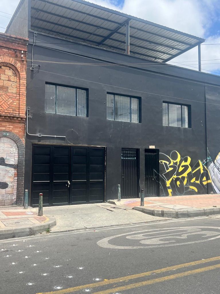 Bodega en arriendo Cundinamarca Bogotá Doce De Octubre 70 m2 Habitaciones 0 Baños 1 Garajes 0 Precio $2800000