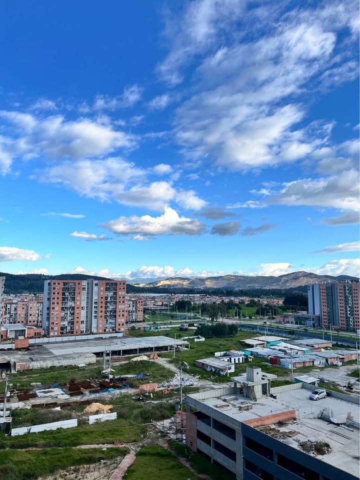 Apartamento en arriendo Cundinamarca Madrid Sosiego 55 m2 Habitaciones 3 Baños 2 Garajes 1 Precio $1370000