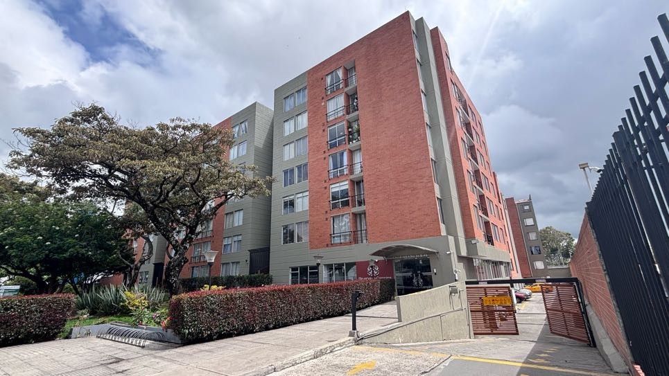 Apartamento en venta Cundinamarca Bogotá Las Flores 84 m2 Habitaciones 3 Baños 2 Garajes 1 Precio $400000000