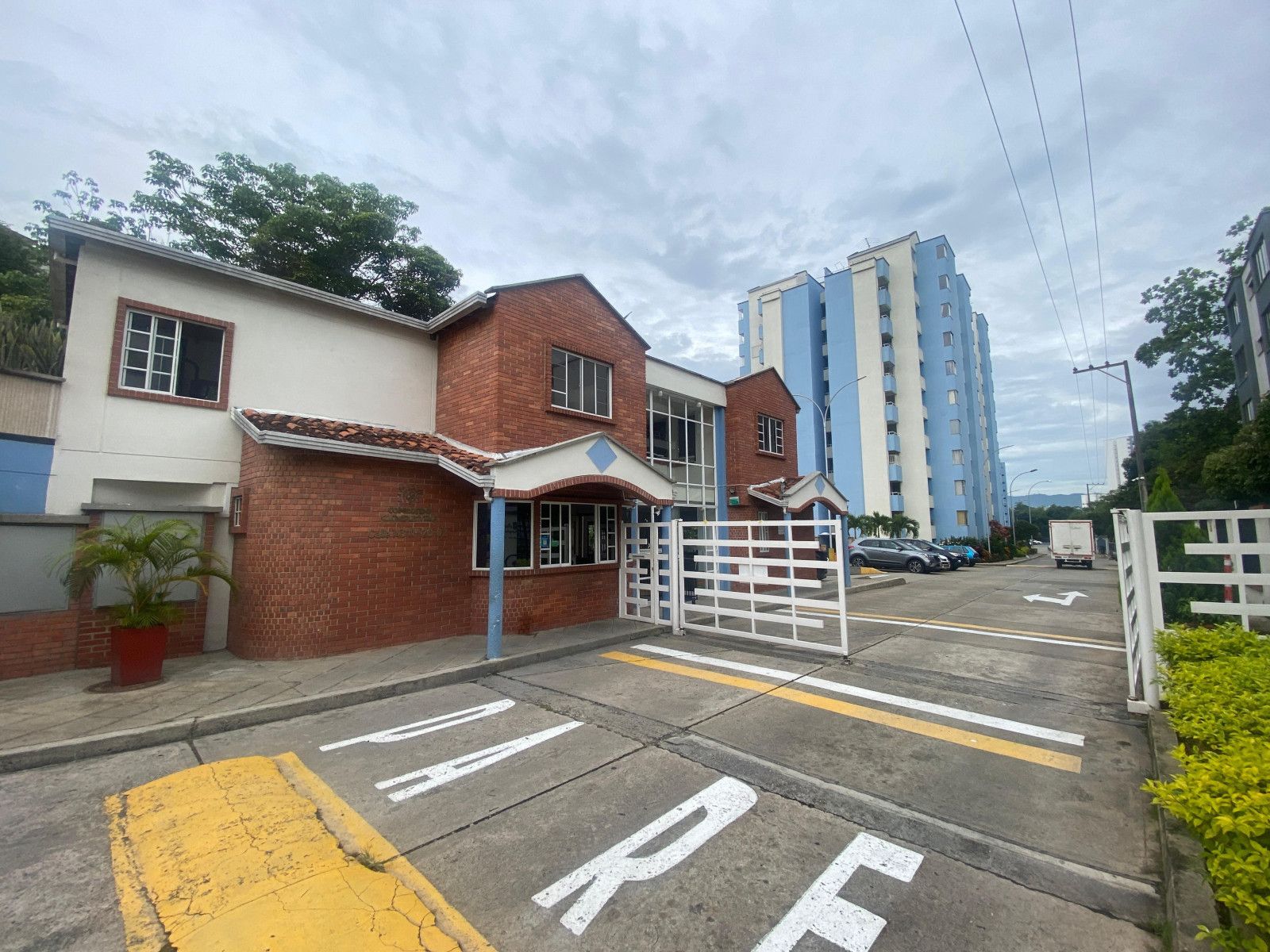 Apartamento en venta Santander Floridablanca Ub Quintas Del Palmar 92 m2 Habitaciones 3 Baños 2 Garajes 1 Precio $370000000