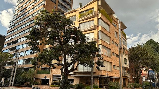 Apartamento en venta Cundinamarca Bogotá Chico Norte Et Ii 153 m2 Habitaciones 3 Baños 4 Garajes 2 Precio $1199000000