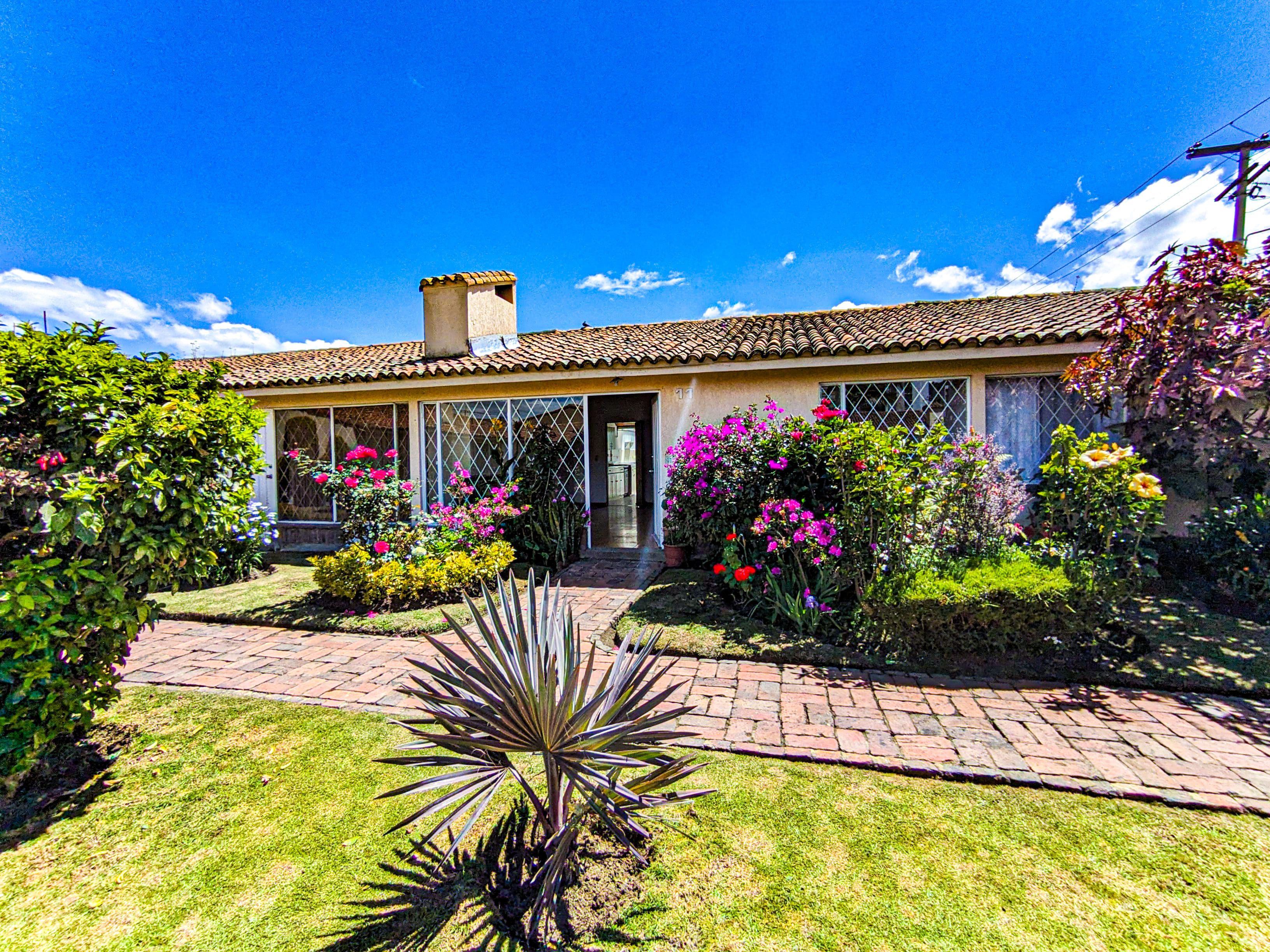 Casa en venta Cundinamarca Chía Ub Santa Bibiana 69 m2 Habitaciones 3 Baños 2 Garajes 1 Precio $430000000