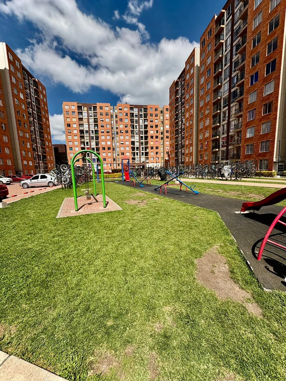 Apartamento en venta Cundinamarca Madrid Cr Provenzal 60 m2 Habitaciones 3 Baños 2 Garajes 0 Precio $185000000