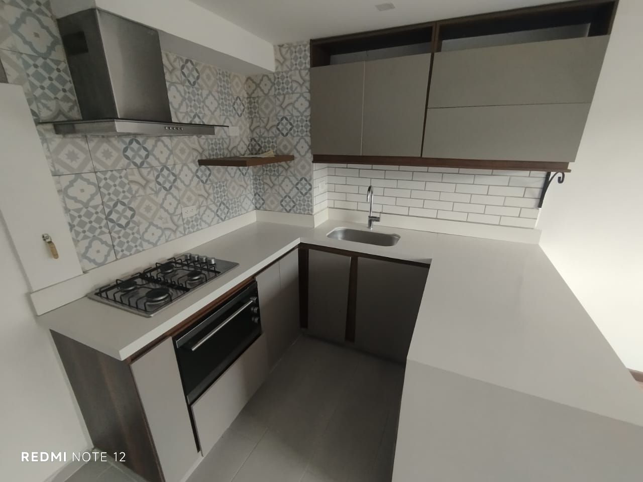 Apartamento en arriendo Antioquia Medellín Naranjitos 54 m2 Habitaciones 2 Baños 1 Garajes 0 Precio $1350000