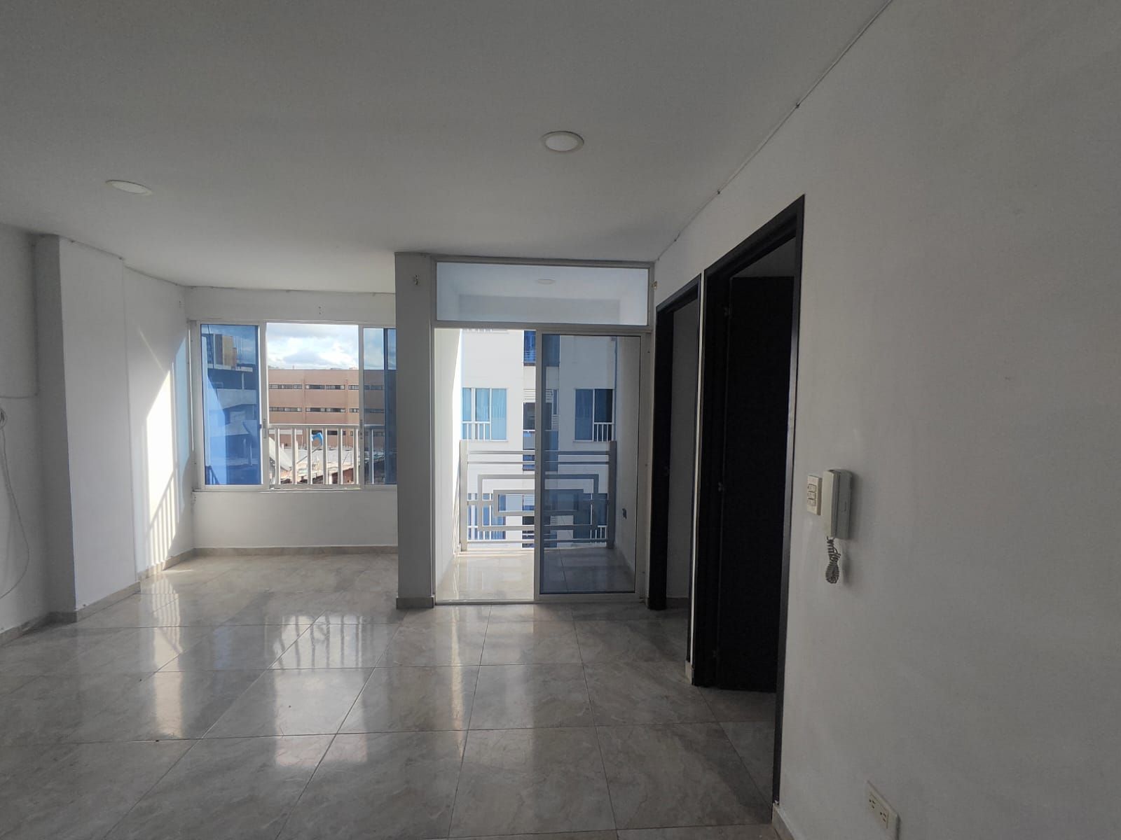 Apartamento en venta Santander Girón Santa Cruz 60 m2 Habitaciones 3 Baños 2 Garajes 0 Precio $195000000