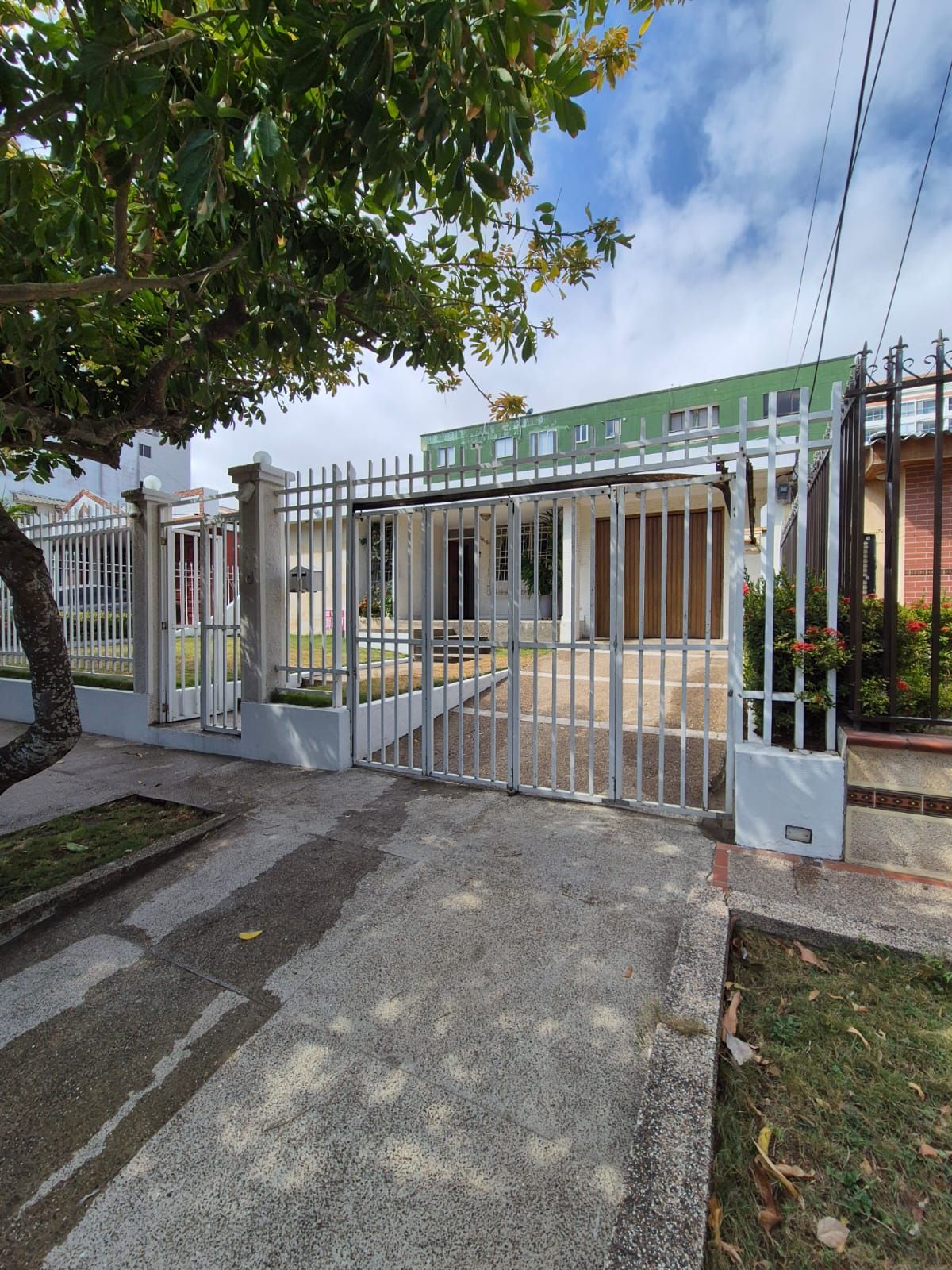 Casa en venta Atlántico Barranquilla Andalucia 205 m2 Habitaciones 4 Baños 2 Garajes 1 Precio $820000000