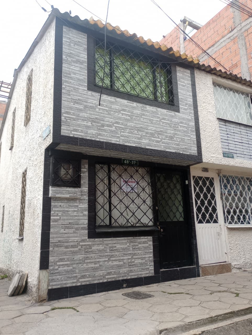 Casa en venta Cundinamarca Bogotá Diana Turbay 42 m2 Habitaciones 2 Baños 2 Garajes 0 Precio $230000000