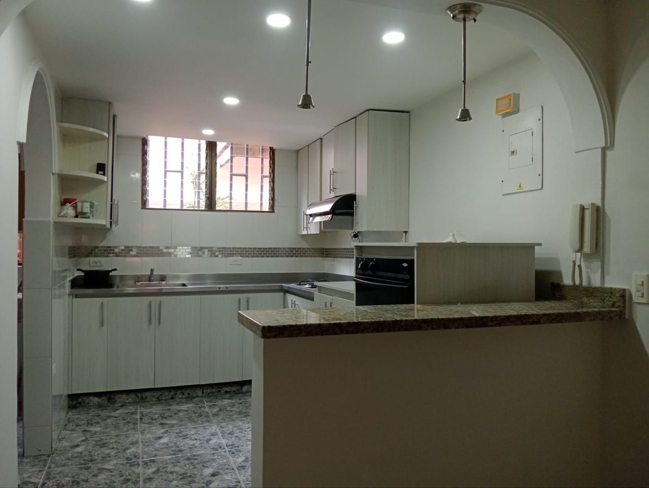 Apartamento en arriendo Antioquia Medellín Laureles 138 m2 Habitaciones 3 Baños 2 Garajes 1 Precio $4000000