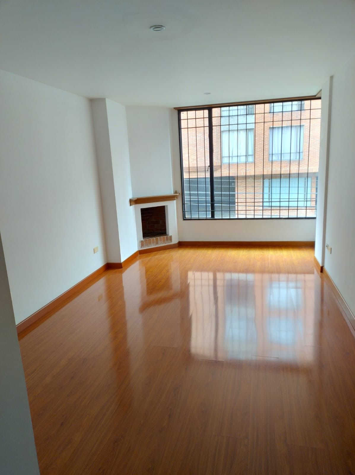 Apartaestudio en arriendo Cundinamarca Bogotá Bosque Calderón 43 m2 Habitaciones 1 Baños 1 Garajes 1 Precio $2200000