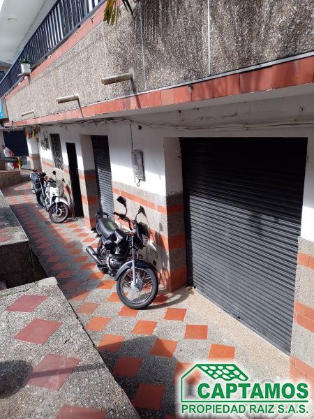 Local en arriendo Antioquia Medellín Las Granjas 27 m2 Habitaciones 0 Baños 1 Garajes 0 Precio $1250000