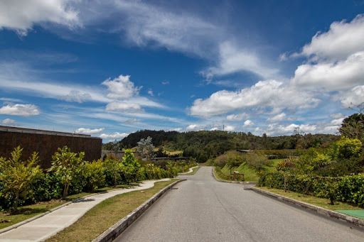 Casa Campestre en arriendo Antioquia Envigado Envigado 2051 m2 Habitaciones 3 Baños 4 Garajes 2 Precio $23000000