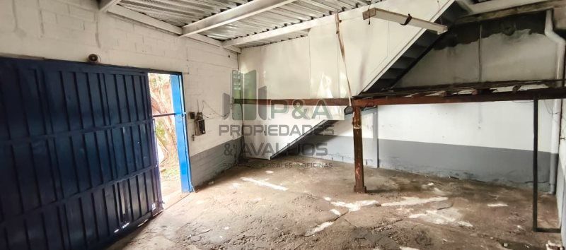 Bodega en arriendo Antioquia Medellín Los Alpes 100 m2 Habitaciones 0 Baños 1 Garajes 0 Precio $5500000