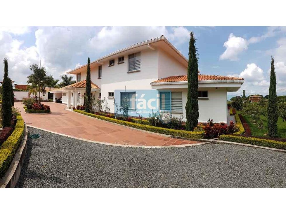 Casa en venta Valle Del Cauca El Cerrito El Cerrito 3000 m2 Habitaciones 5 Baños 8 Garajes 20 Precio $2500000000