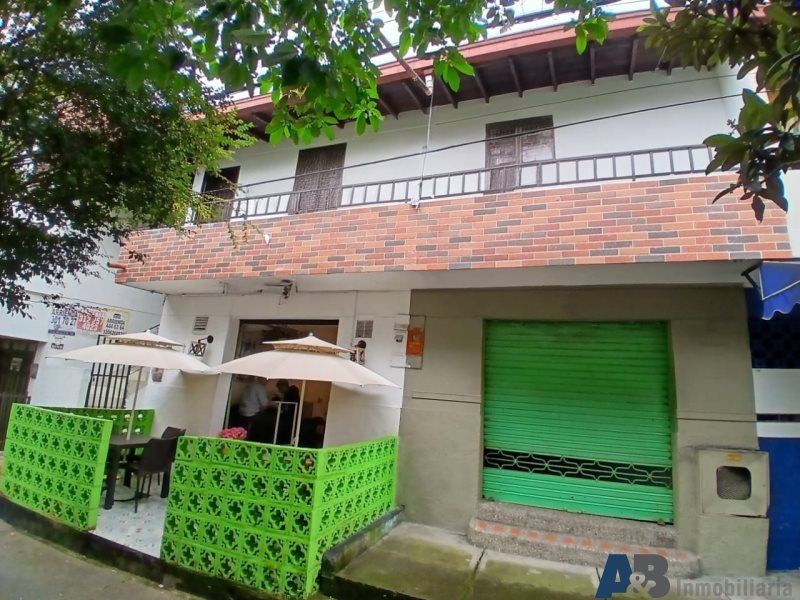Apartaestudio en arriendo Antioquia Envigado Los Naranjos 40 m2 Habitaciones 1 Baños 1 Garajes 0 Precio $1500000