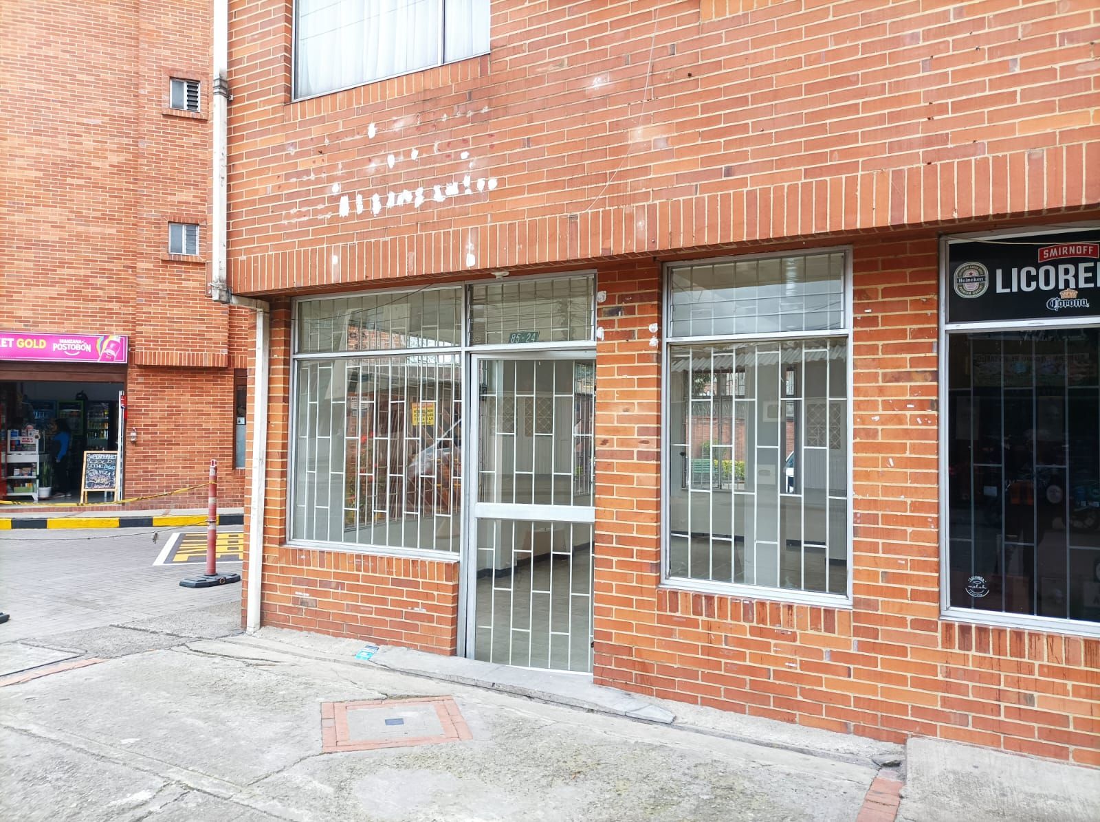 Local Comercial en arriendo Cundinamarca Bogotá La Serena 42 m2 Habitaciones 1 Baños 1 Garajes 0 Precio $1350000