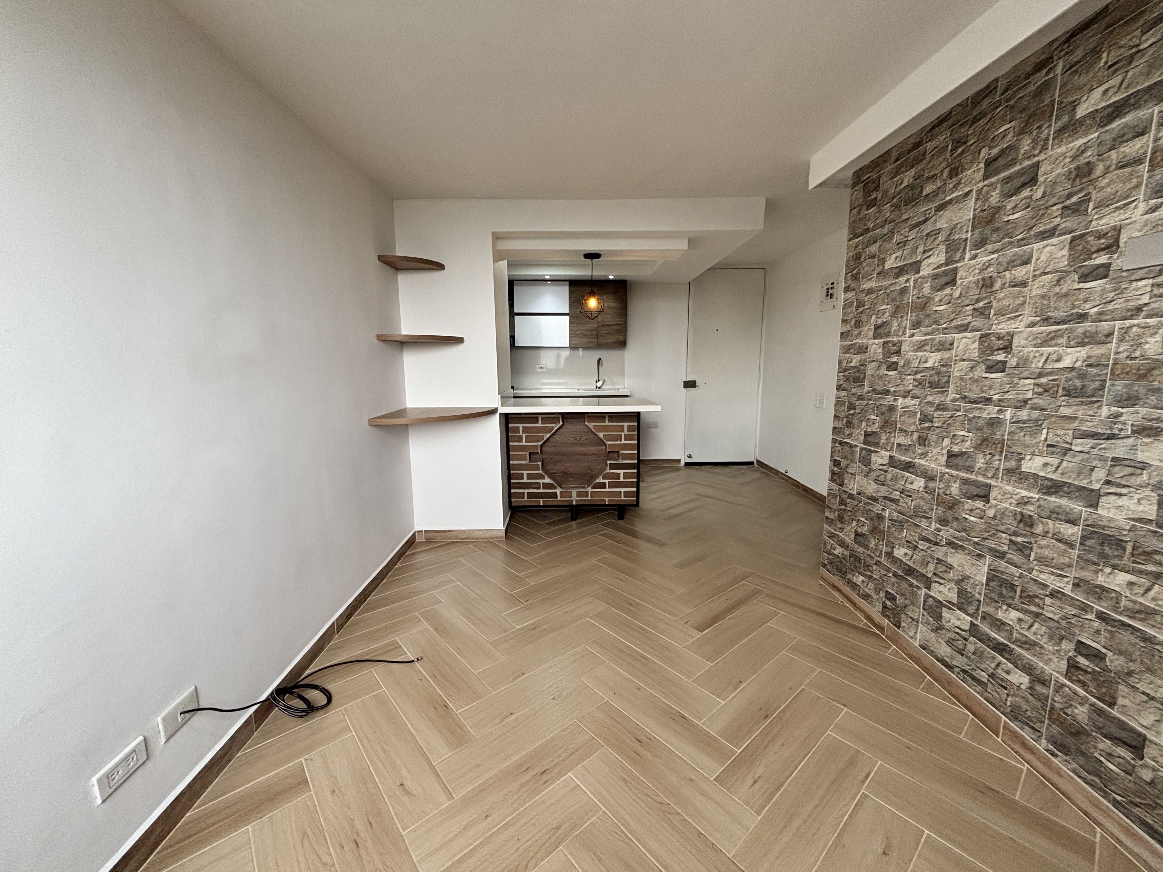 Apartamento en venta Antioquia Medellín Naranjitos 40 m2 Habitaciones 2 Baños 1 Garajes 0 Precio $190000000