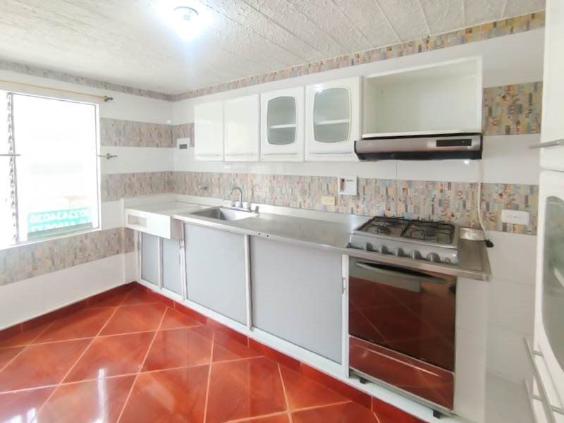 Casa en arriendo Antioquia Medellín Santa Rosa De Lima 90 m2 Habitaciones 3 Baños 2 Garajes 1 Precio $2100000